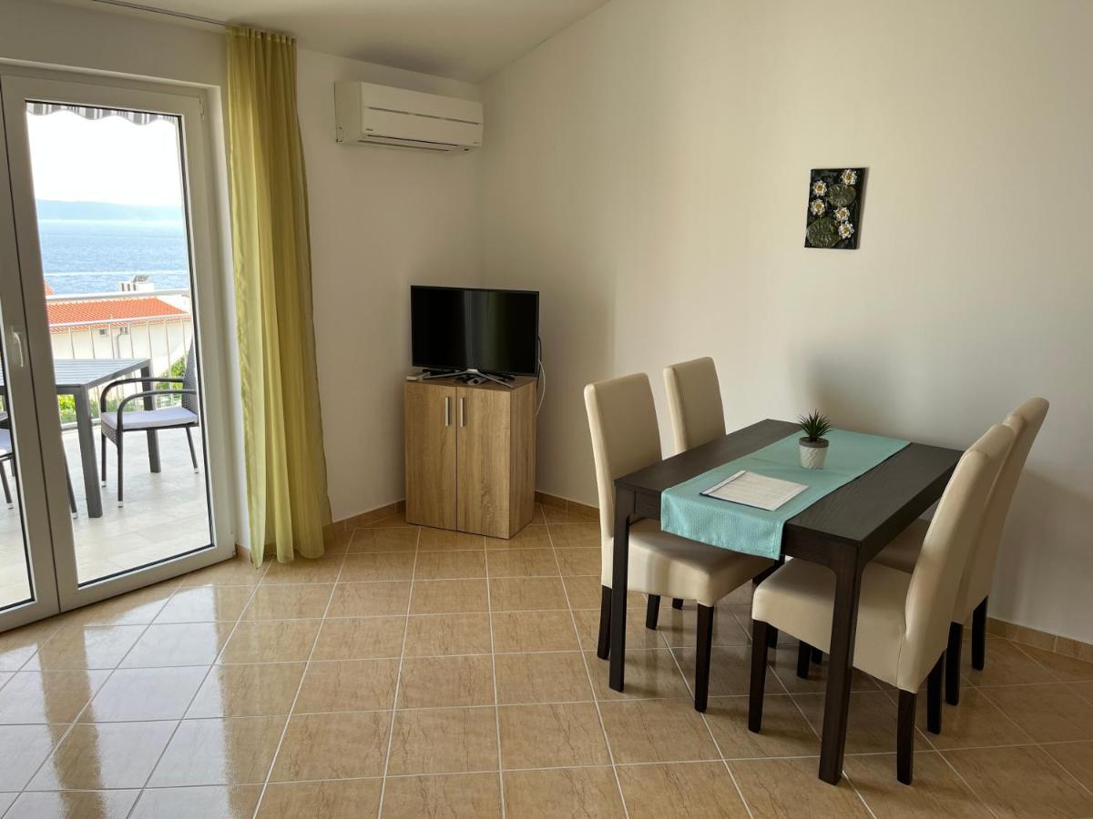Apartmani Emil Трогир Экстерьер фото