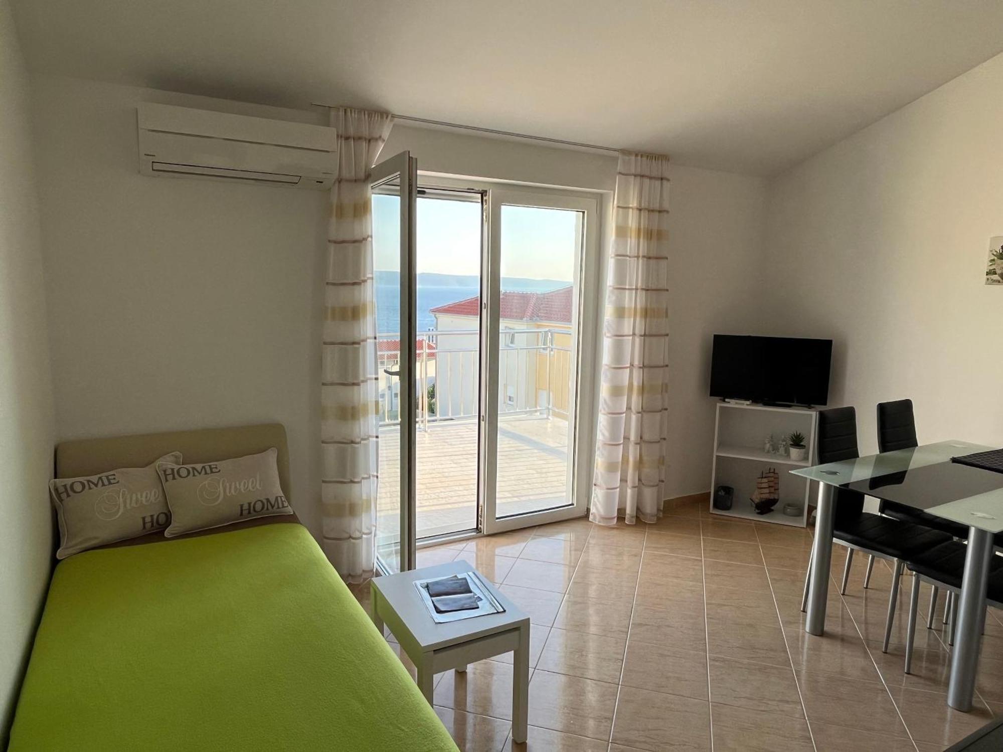 Apartmani Emil Трогир Экстерьер фото